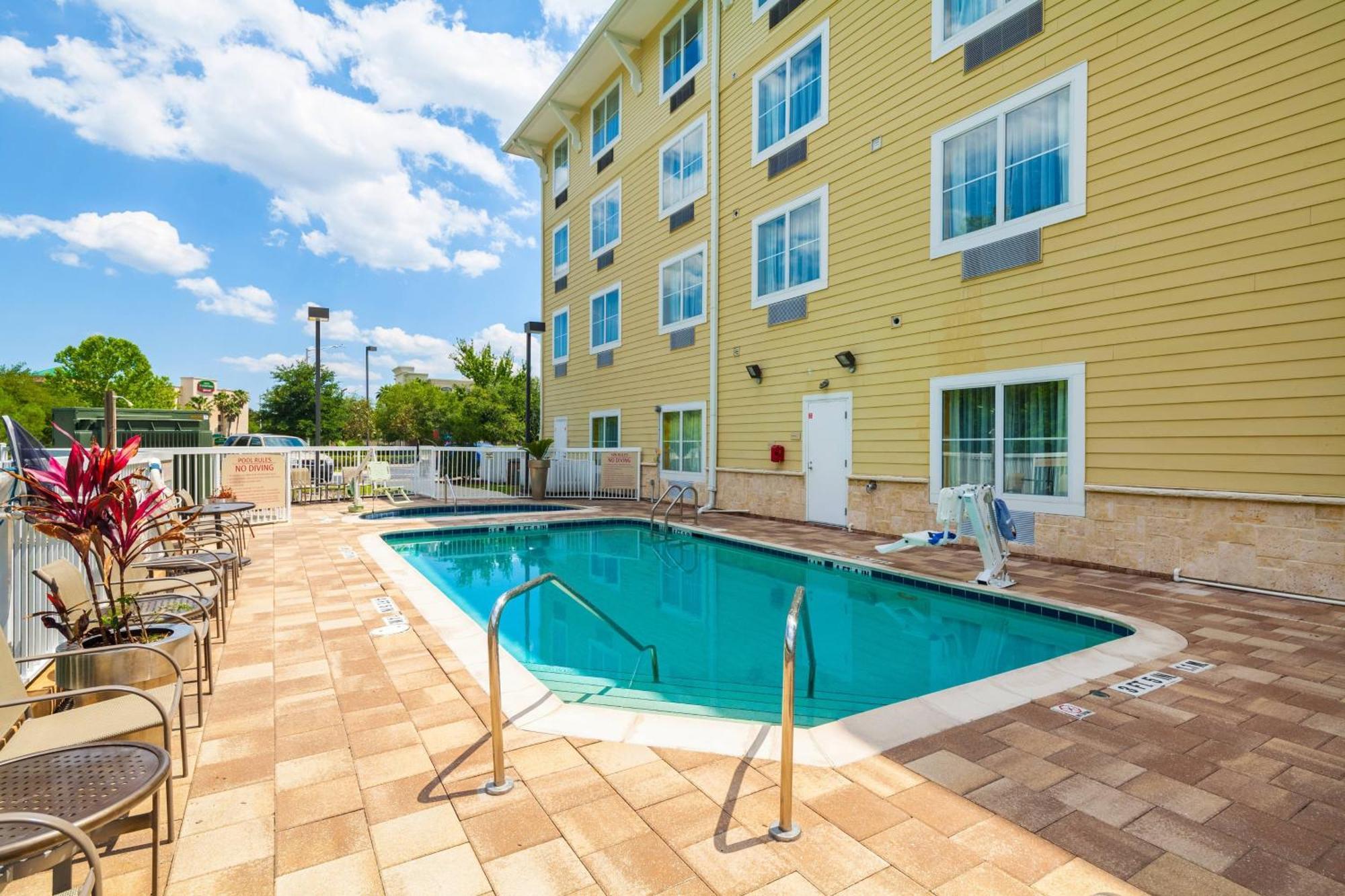 Towneplace Suites Jacksonville Butler Boulevard Exterior foto